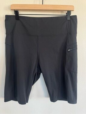 Stio Black Bike Shorts XL High Rise Zip Pocket Trail Cycling Athletic Gorpcore